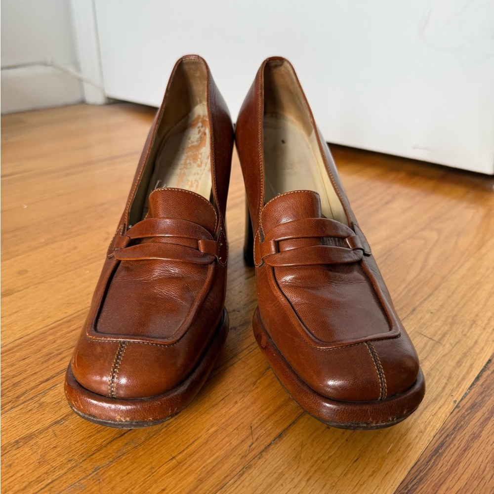 Classic Brown Leather Healed Loafers
